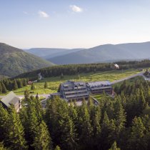 Jógový víkend s Ester Novotnou v Erlebachově boudě